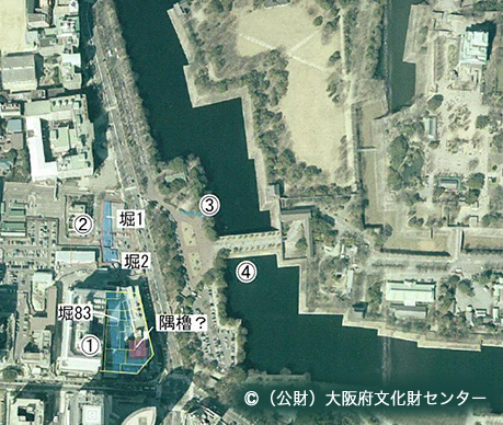 写真1. 大阪府警本部の敷地で発見された堀(水色の部分)